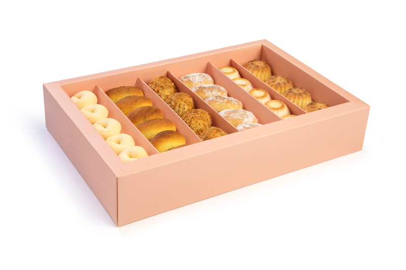 Assorted Mini Maamoul with Fruits, Ghraibeh & Sanyoura